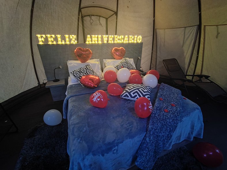 Romantic glamping at Vista Hermosa, enjoy nature in a privat