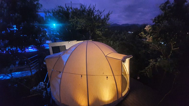 Romantic glamping at Vista Hermosa, enjoy nature in a privat