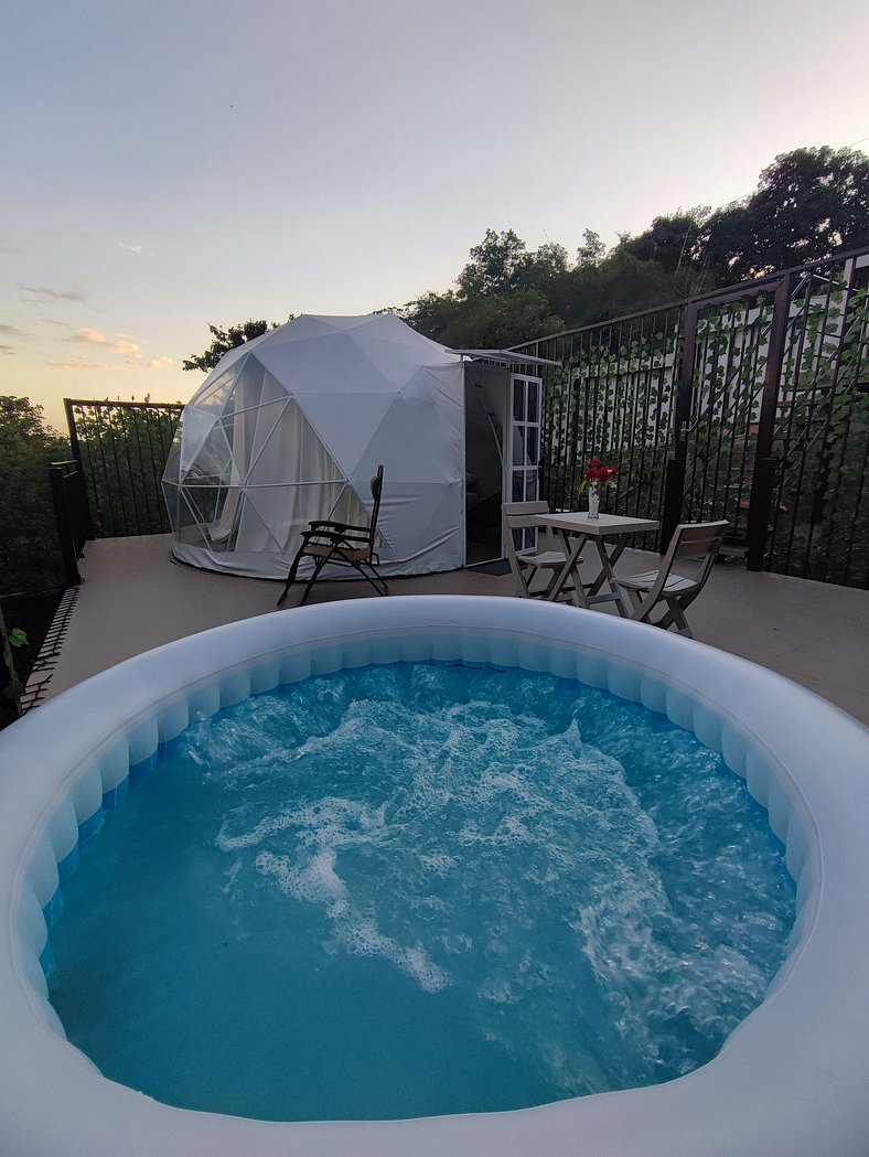 Romantic glamping at Vista Hermosa, enjoy nature in a privat